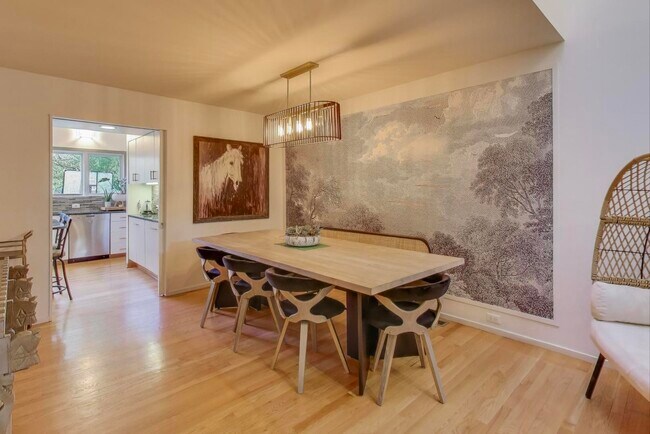 Photo - 3536 N Marshfield Ave