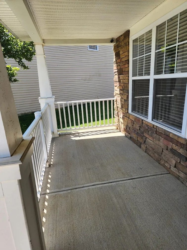 Photo - 1325 Harrington Ct