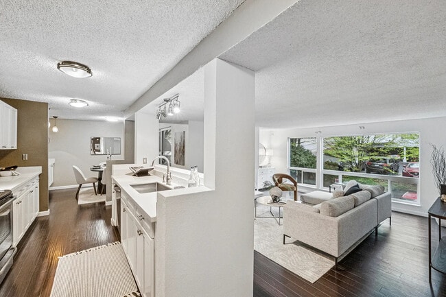Photo - 2500 W Manor Pl Unit 217