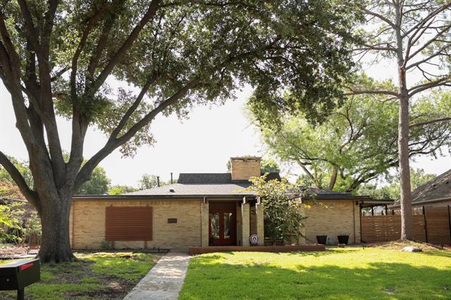 Building Photo - 2937 Forest Hills Ln
