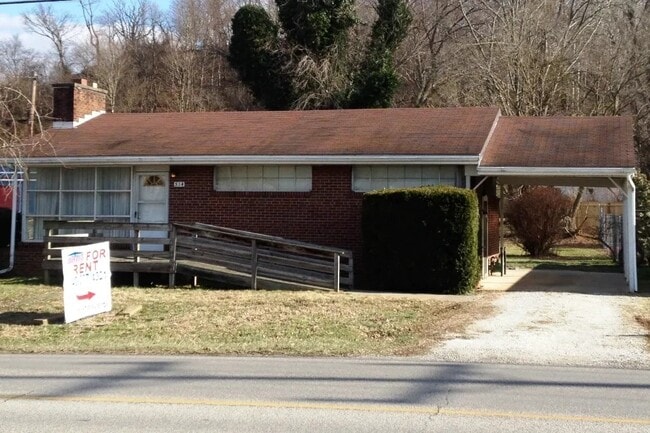 Building Photo - 514 Solida Rd