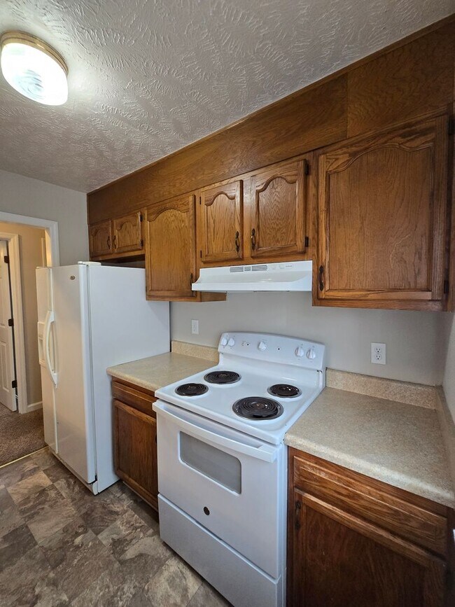 Photo - 6850 Shawcross Ln