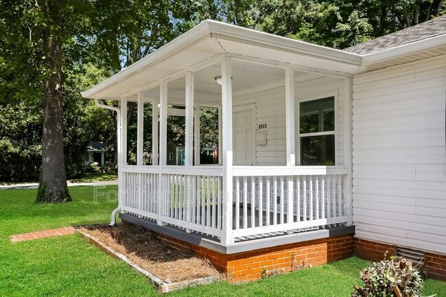 Photo - 2513 Timber Ln