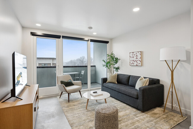 Building Photo - Brix Rental