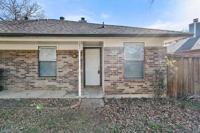 Building Photo - 5821 Mansfield Rd