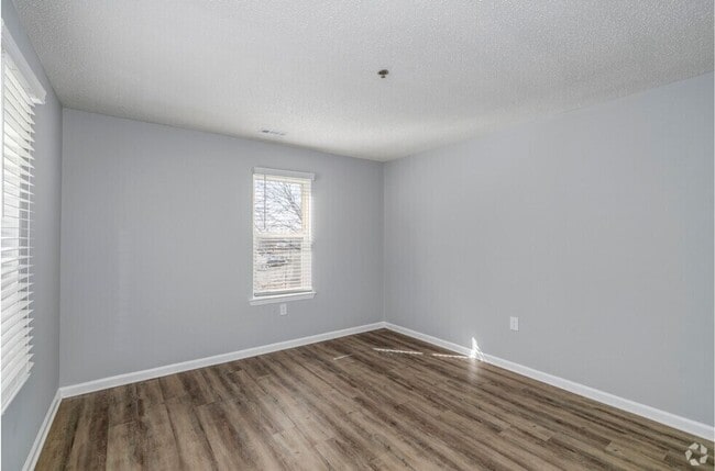 Photo - Ayrsley Landing