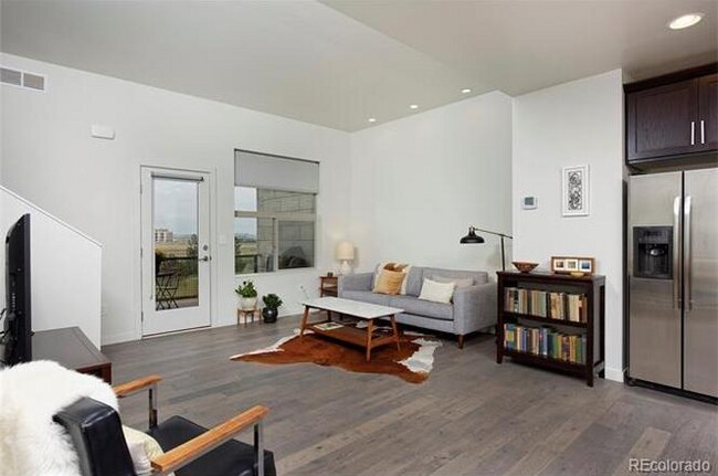 Photo - 9073 Northfield Blvd