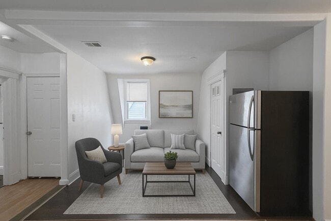 Building Photo - 306 Arlington Ave Unit 3-3 Rental