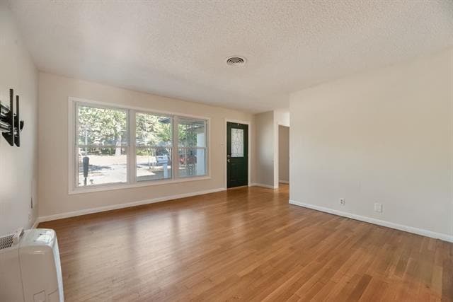 Photo - 2217 Glenwood Ln