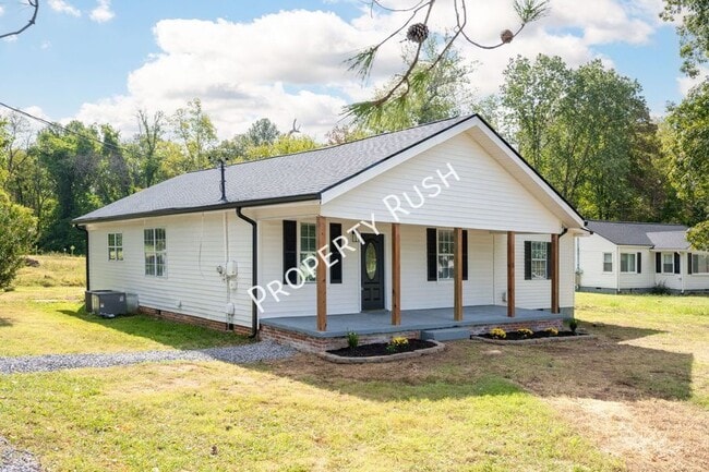 1522 Happy Valley Rd