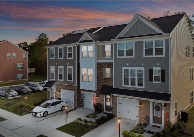 Building Photo - 614 Rivanna Hill Rd Rental