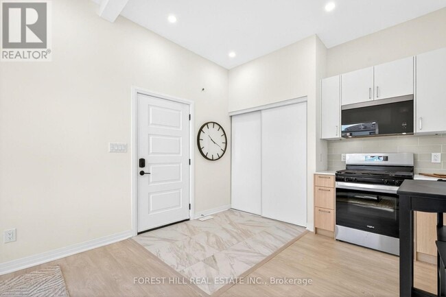 Photo - 42 Chatfield Dr