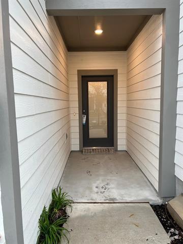 Building Photo - 1324 Lake Apline Trl Rental