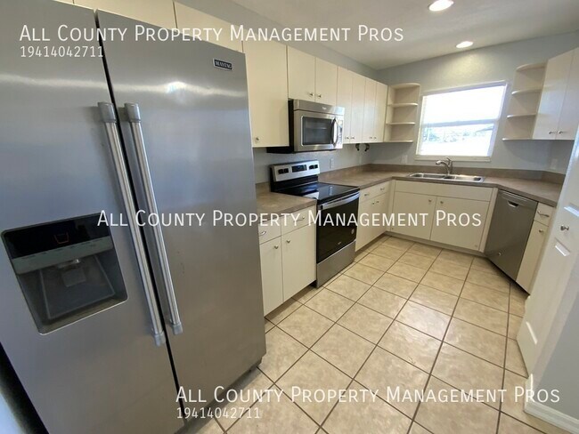 Photo - Beautiful Pet Friendly Single Family Home ...