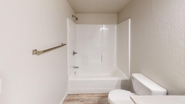 Photo - 3 Bedroom 2 Bathroom Townhome in Box Elder