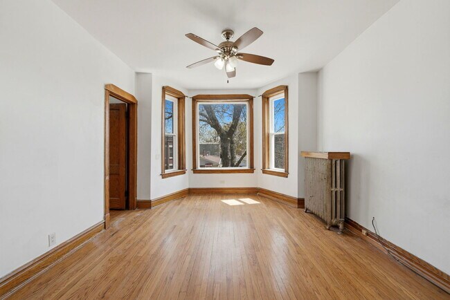 Photo - 1526 N Springfield Ave