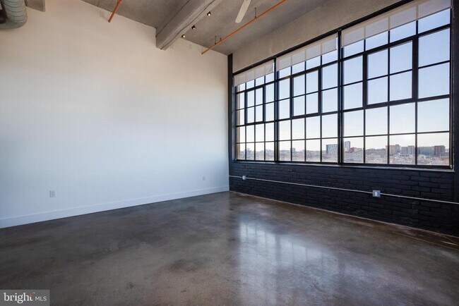 Building Photo - 2000 N 2nd St Unit 1001 Rental