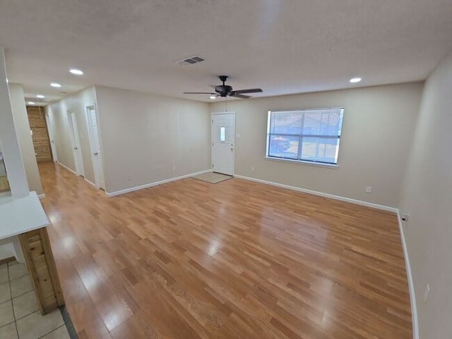 Photo - 309 Denton Ct