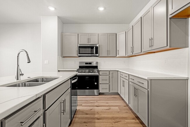 Photo - Brand New Luxury Townhome with Unparalleled Pikes Peak & Front Range Views