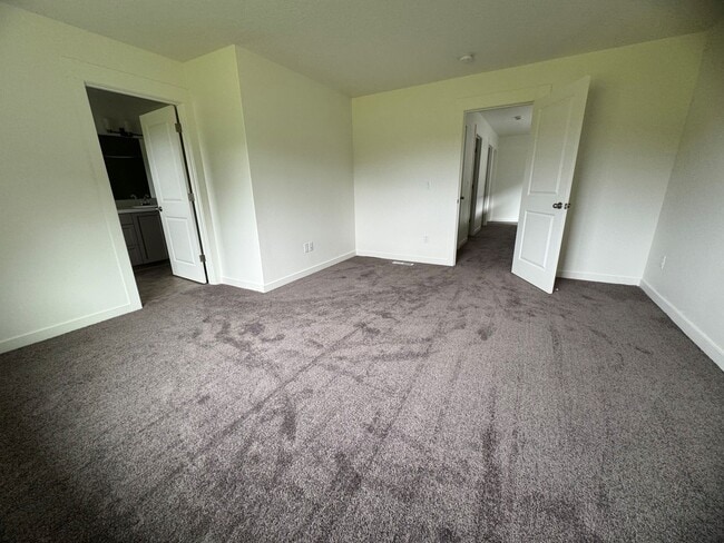 Photo - 6926 N Madison Cir