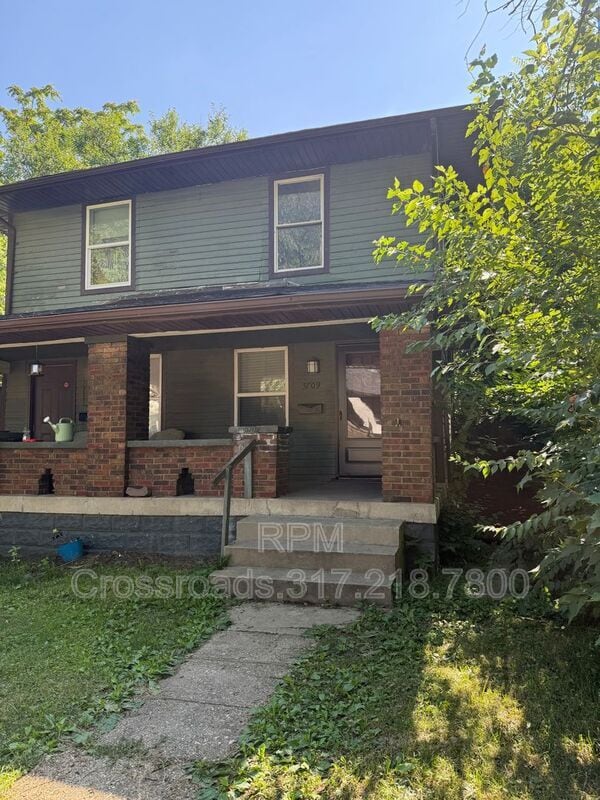 Building Photo - 3709 N Kenwood Ave Rental