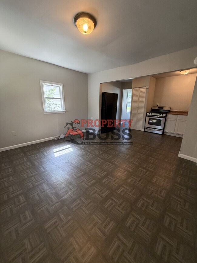 Photo - 4520 E 10th Ave