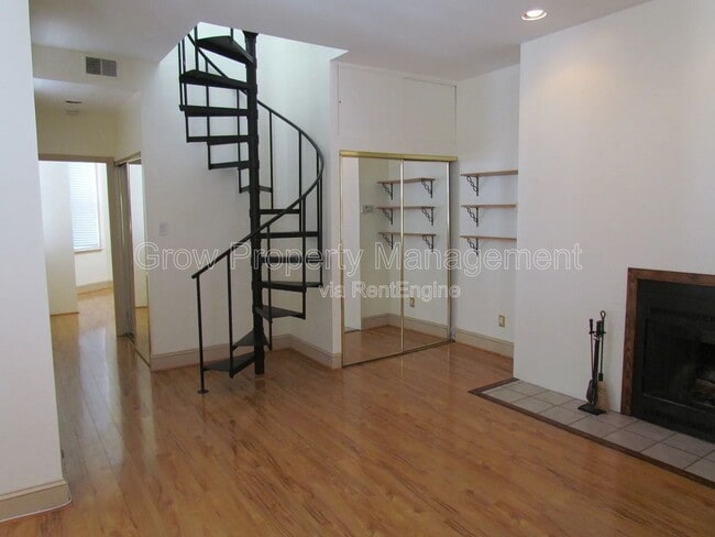 Photo - 2024 Spring Garden St Unit 6