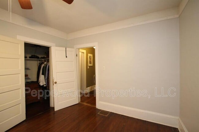 Photo - 664 Norwood St