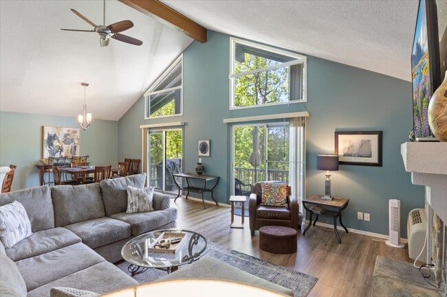 Photo - 147 Walkers Cay Dr