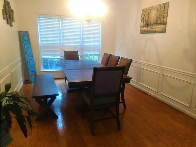 Photo - 7320 Brassfield Dr