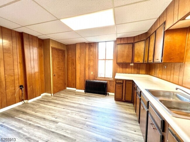 Photo - 507 S Main St
