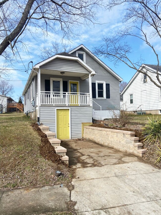 Photo - Charming home in Jackson, just minutes from Uptown!