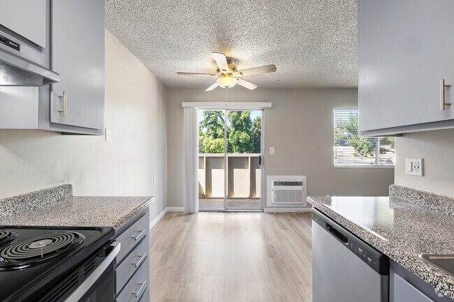 1BD, 1BA - 623SF Breakfast Nook
