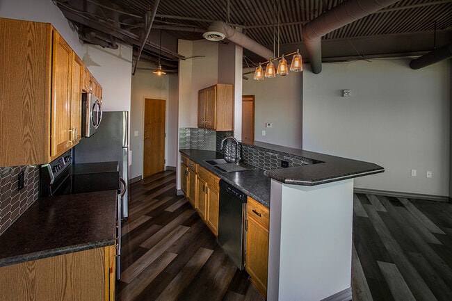 Photo - 250 Douglas Place