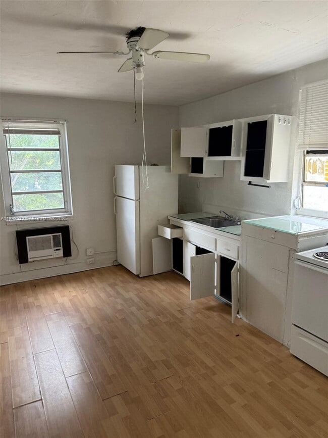 Photo - 5 N Federal Hwy Unidad 1