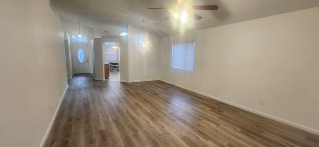 Photo - Wonderful 3 Bedroom 2 Bathroom Home in Elk...