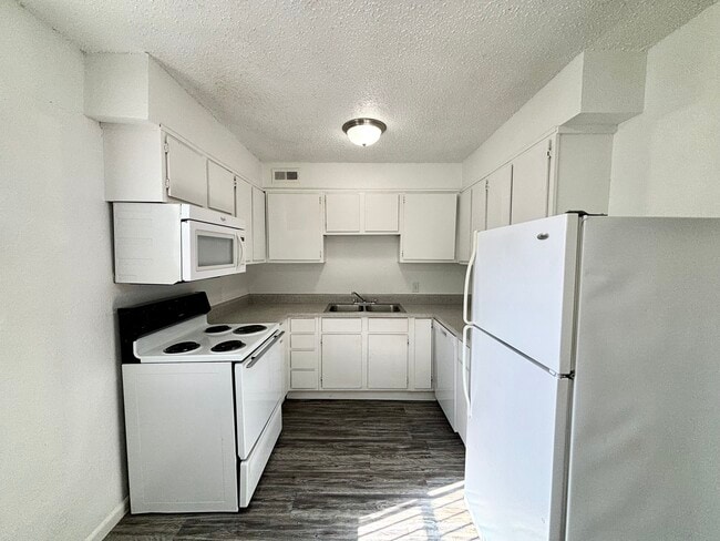 Candlewood Apartments