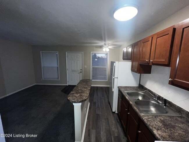 Photo - 4220 Flintlock Dr Unit 10