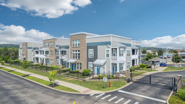 Photo - Springs at West Chester