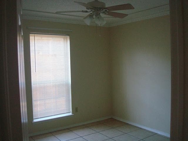 Photo - 613 NW Renfro St