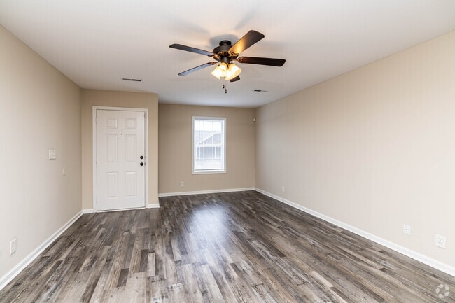 2BR, 1BA - 1,000SF - Living Room