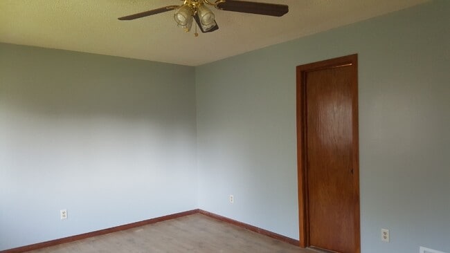 Photo - 1340 68th Ln N