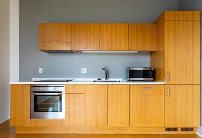 Photo - 1720 SW 4th Ave Unit ID1267699P