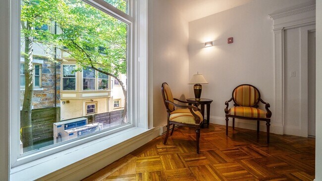 Photo - 21 Regent Cir Unit 1