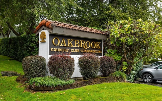 Photo - ***Rent Special!! - $500 off First Month's Rent***-Oakbrook Country Club Condominium (2bedroom)! ...