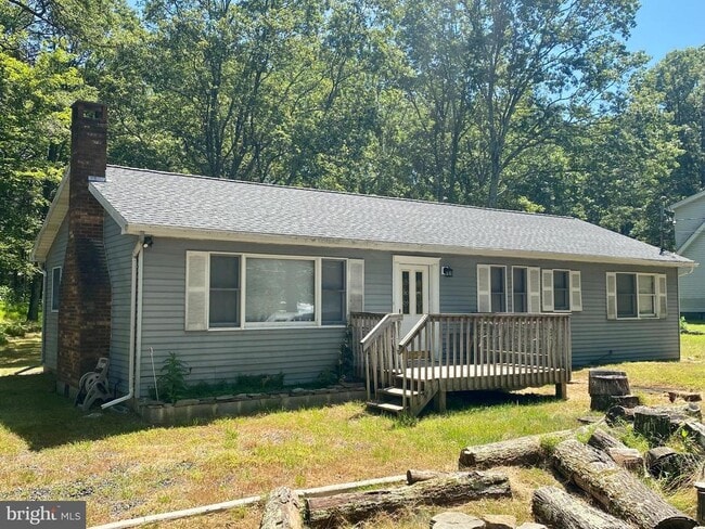 Building Photo - 4535 Pine Ridge Dr W Rental
