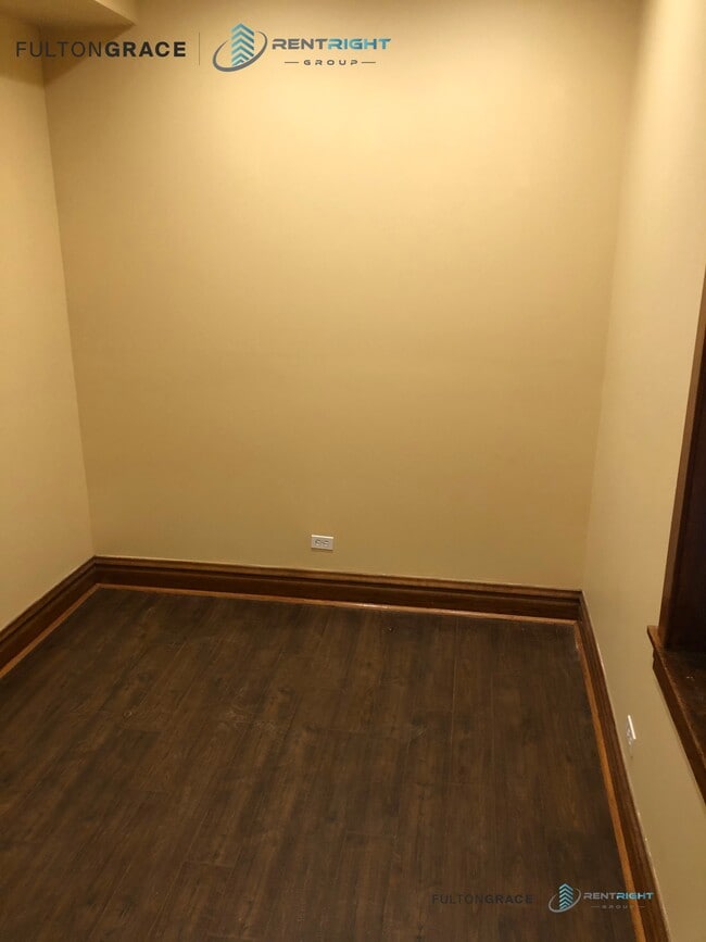 Photo - 1357 N Ashland Ave Unit 1B