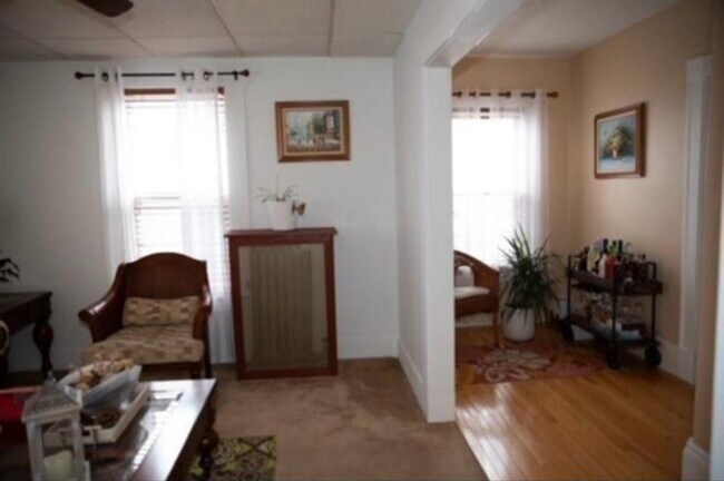 Photo - 174 4th Ave Unidad Lowell Apartment