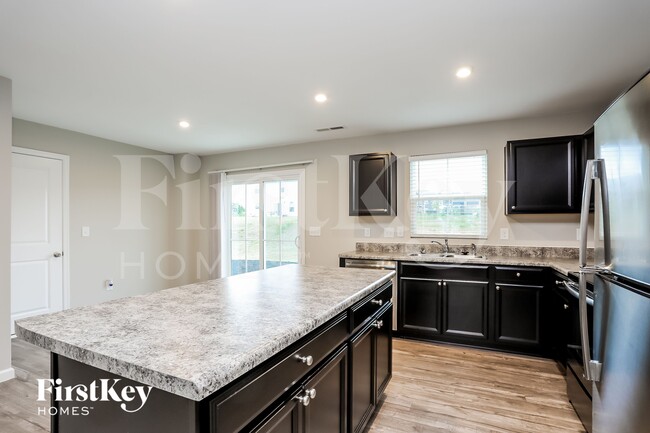 Photo - 14 Windchime Ct