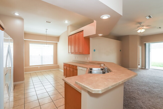 Photo - 513 9th St NE